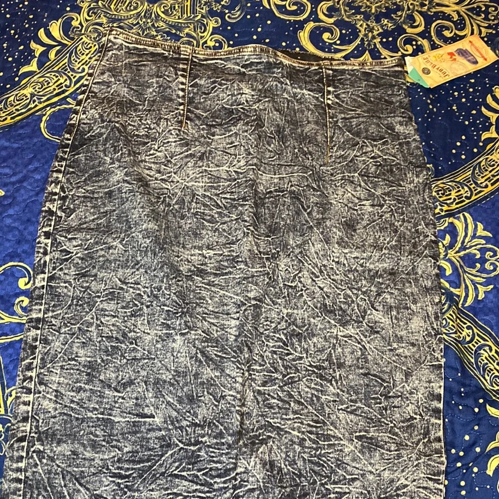 Jean - Picture 1 of 1